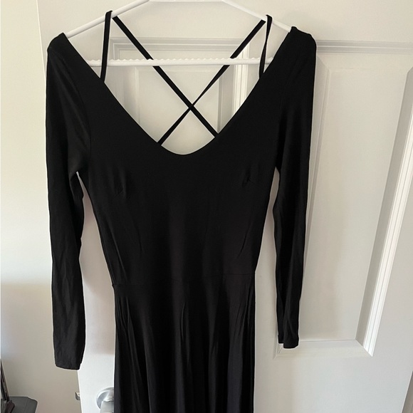 Dress with criss cross back - Picture 6 of 6